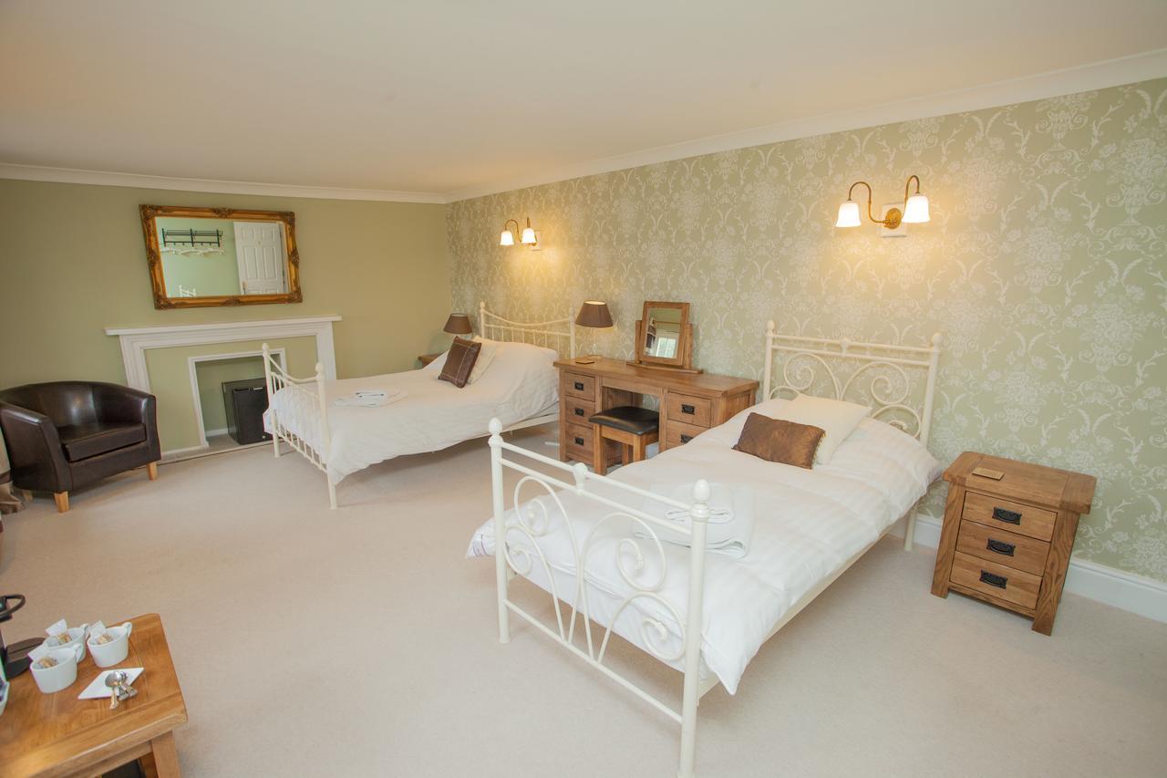 The Seven Stars Inn Pewsey 외부 사진